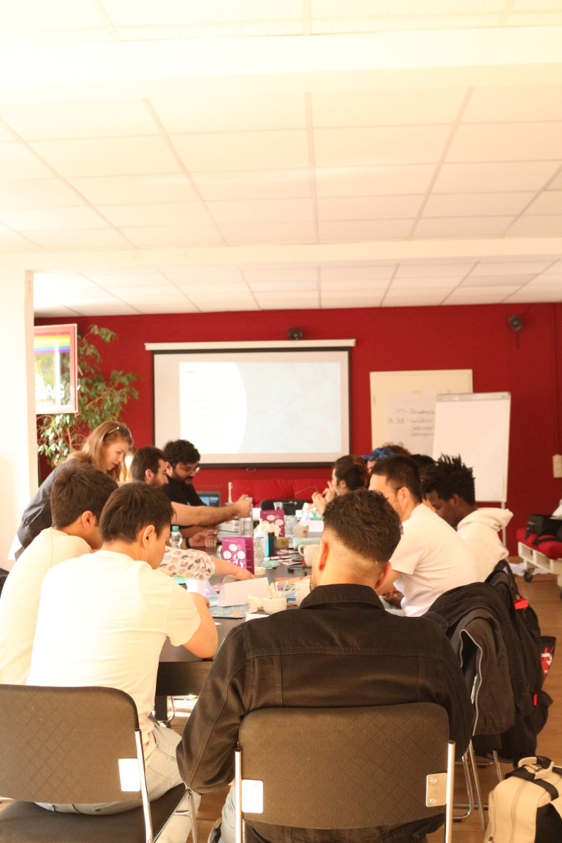 Ausbildungsseminar bei der Helpline Sachsen in Dresden