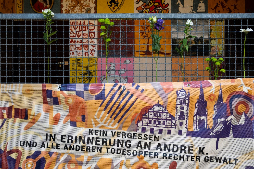 Transpartent André K. Oschatz.jpg