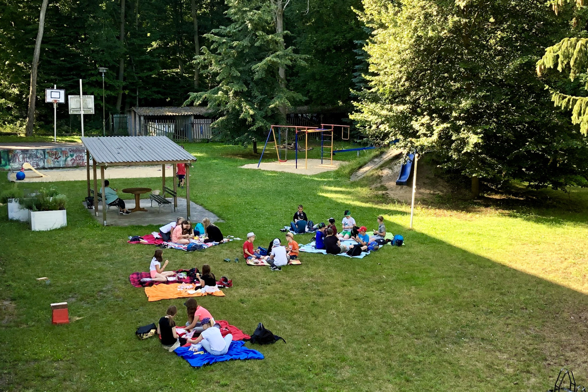Spielplatz 2.jpg Spielplatz 2.jpg
